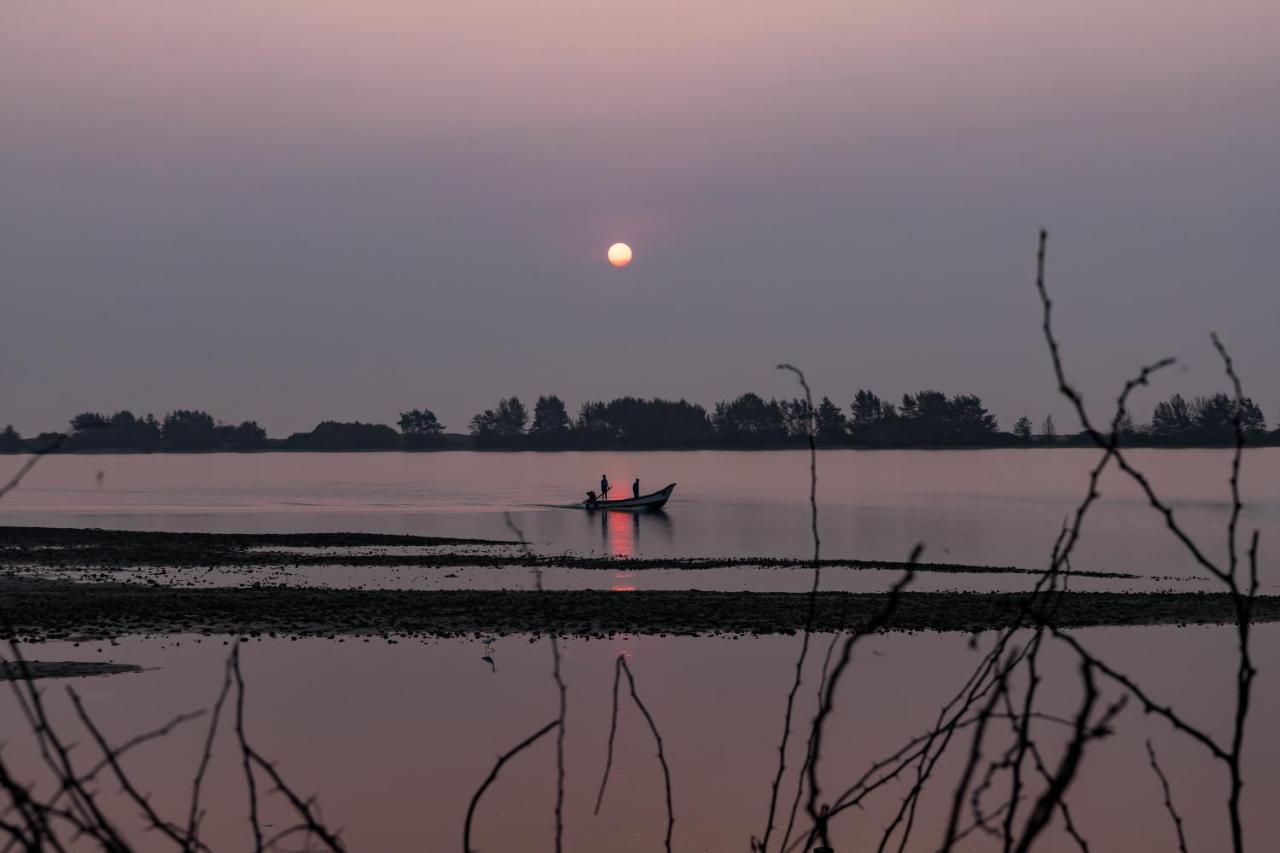 The Alampara Resort - Luxury Boutique Glamping & Water Sports Cheyūr Eksteriør bilde